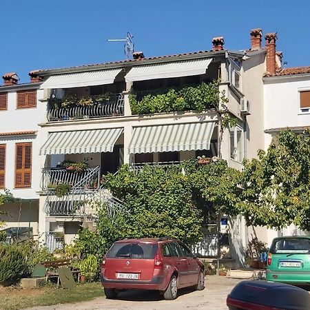Apartments And Rooms By The Sea Rovinj - 19183 Ngoại thất bức ảnh
